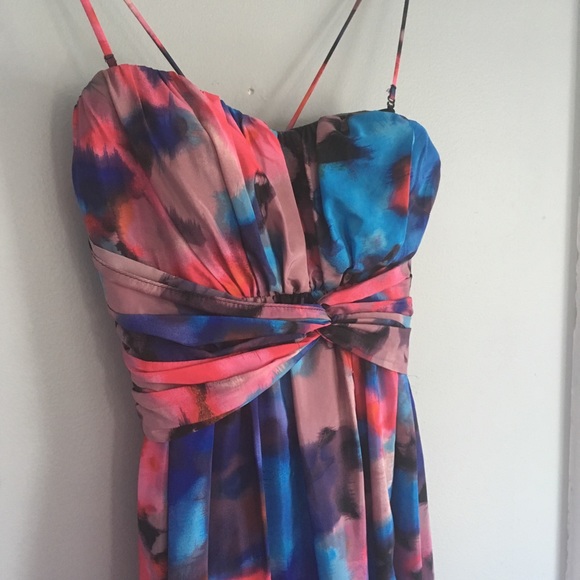 Jessica Simpson Dresses & Skirts - 083 Jessica Simpson floral sweetheart chiffon dress